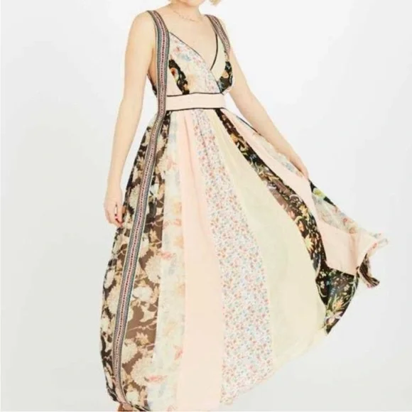 {Altar'd State} Sleeveless Boho Mixed Media Floral Maxi Dress - Womens Small - Picture 10 of 10